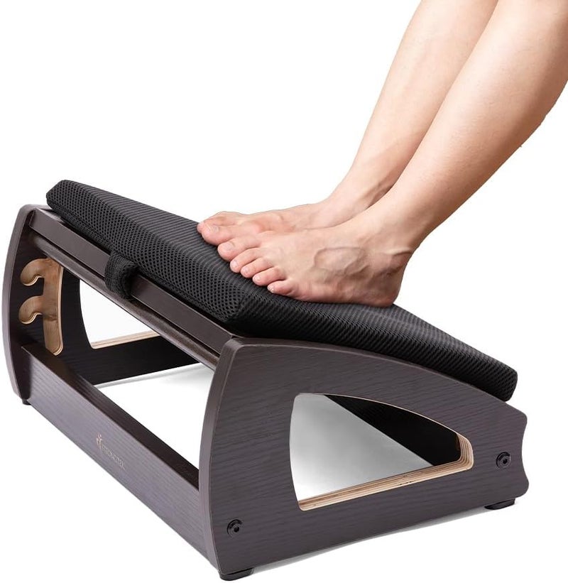 StrongTek مسند قدم خشبي مريح - مسند قدم قابل للتعديل بزاوية 4 لمكتبك، مسند قدم مكتبي، قاعدة قدم غير قابلة للانزلاق تحت المكتب، يعزز الوضعية، يعزز الدورة الدموية، سهل التجميع (إسبريسو) - Image 1